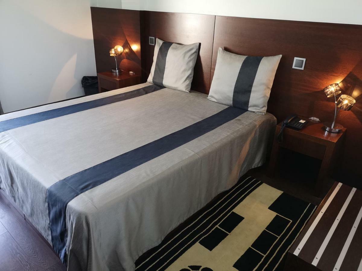 Hotel Portas De Santa Rita Ermesinde Eksteriør bilde